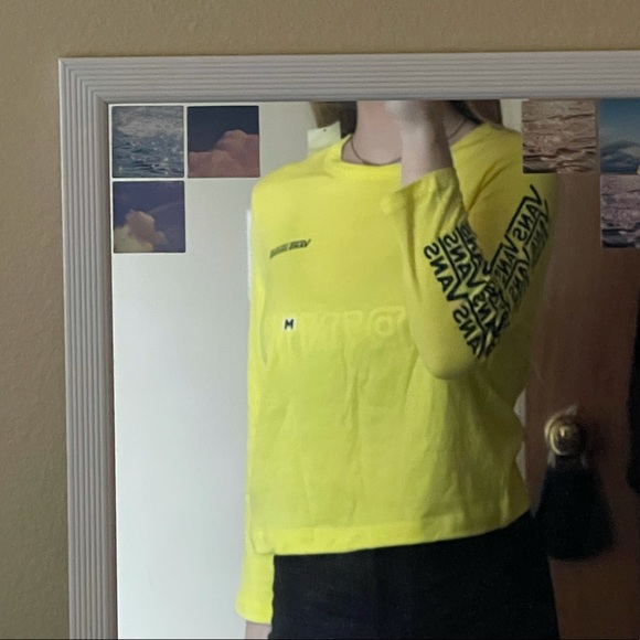 Vans Tops - shirt